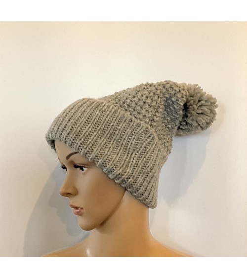 Bonnet en maille gris avec pompon, Ardene