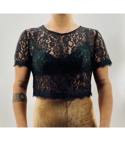 Top dentelle noir, Terranova